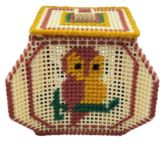 Handmade Needlepoint Owl Trinket Box Vtg Plastic Canvas Holiday Decor 5" - Picture 2 of 9